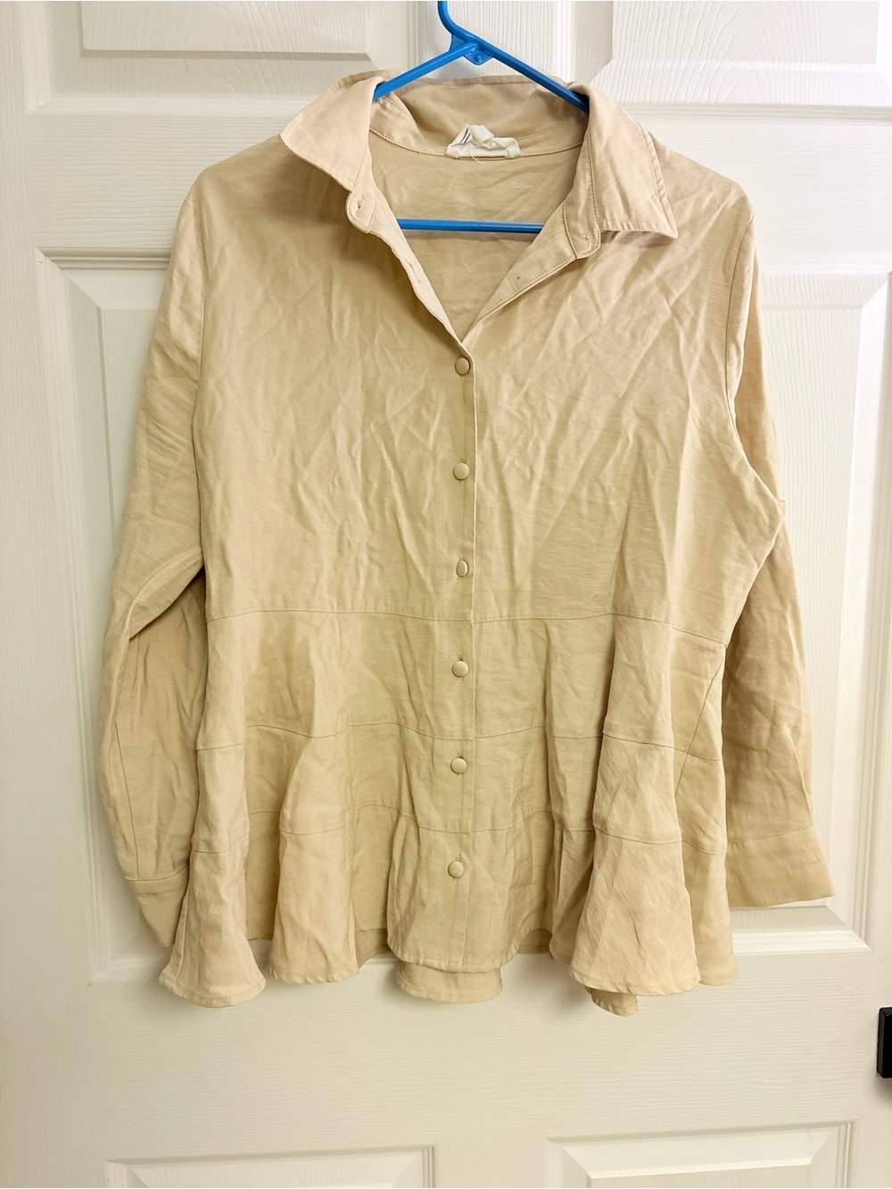 Pomander Place Neutral Beige Button-Front Top